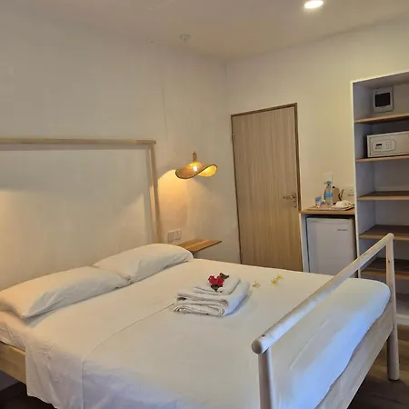 Beau Vallon Bungalows