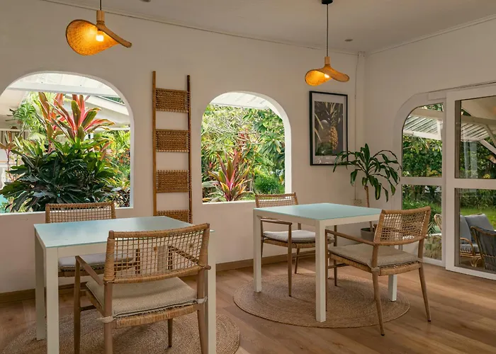 Beau Vallon Bungalows Guest house 3*