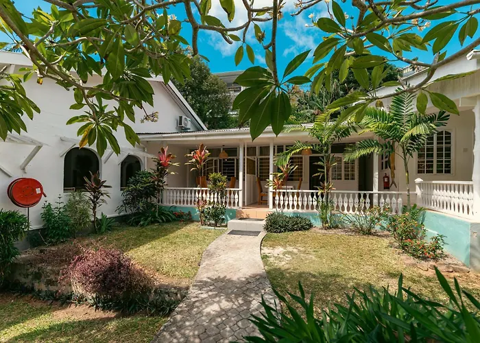 Beau Vallon Bungalows 3* Beau Vallon (Mahe)