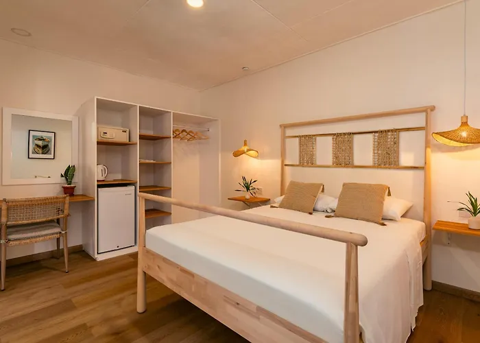 Guest house Beau Vallon Bungalows 3*